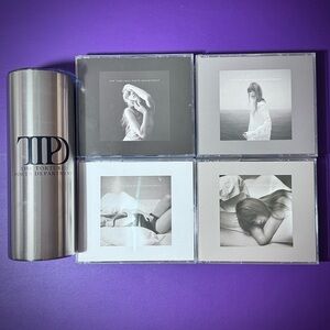 *NWT* TAYLOR SWIFT TTPD BUNDLE‎